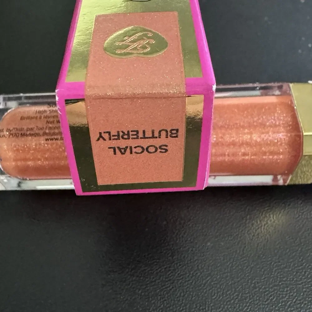 Too Faced Rich & Dazzling High-Shine Sparkling Lip Gloss - Social Butterfly -NIB